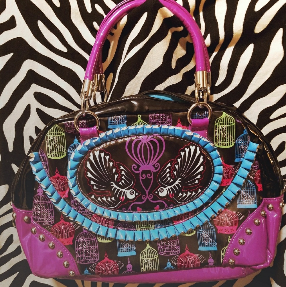 Too Fast Brand Bird Cage Purse